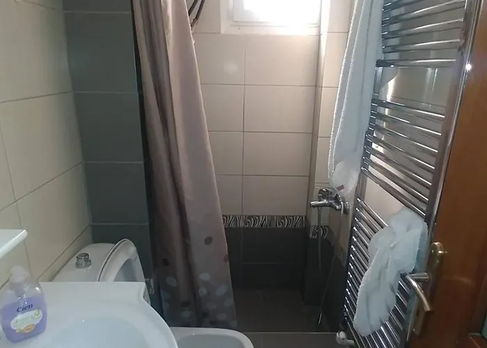 Sea , Airport,parking 56sqm Szaloniki