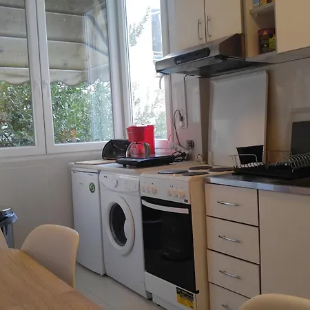 Sea , Airport,parking 56sqm Apartment Thessaloniki