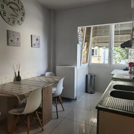 Sea , Airport,parking 56sqm * סלוניקי
